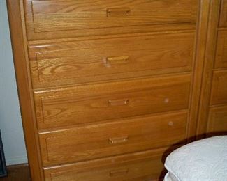 2nd Stanley Furniture Co. 5 Drawer Chest Dresser
