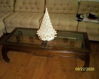 Broyhill Furniture Co. Coffee table