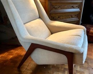 Dux upholstered armchair 