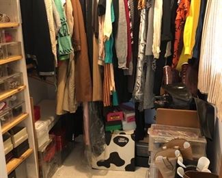 Vintage women's clothes 