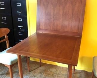 1957 Tomlinson Game / Dining Table & four chairs
