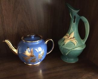 Tea pot and pitcher.