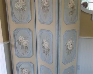 Decorative Floral Privacy Screen