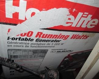 Homelite Brand New In Box Portable Generator 5000 Running Watts /62500 Starting Watts 12.5 Hr. Run Time