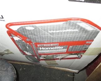 Homelite Brand New In Box Portable Generator 5000 Running Watts /62500 Starting Watts 12.5 Hr. Run Time