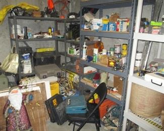 Tools & Tons of Better Holiday Decorations