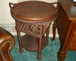 Wicker Table & tray