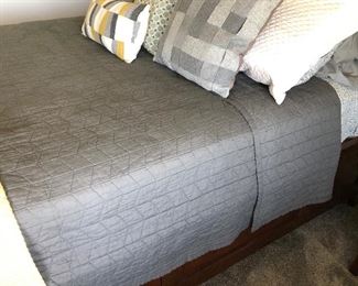 #121)  $140 - Queen Bedding.  Includes Queen Sheet set, Gray Quilt, Yellow Blanket, 4 Bed Pillows, 3 Shams with Pillows, 4 Decorator Pillows.  