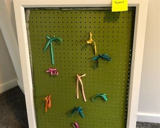 #137) $10 - Craft Peg Board and Frame.  Rough.
