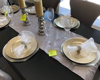 #145) $12 -Table Runner.