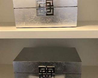 #203) $25 - Set of 2 Silver Boxes.