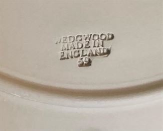 Wedgwood Jasperware Sage Green 9.5" Classic Depiction Plate	9.5in Diameter