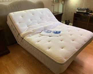 FULL Sz Sleep number cSE Fully Adjustable Bed	54x75in	