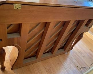 Weaver Spinet Piano Curly Maple VERTI MIGNON 42.75x60x24in HxWxD