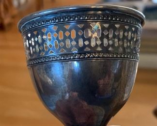 #2 3pc Sterling Silver Reticulated Glass holders 3.75in H x 2.5in Diameter at base Weight 78 grams sterling