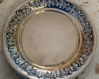 4pc Hazorfim 800 Silver 3.25 Judaica Kiddush PLATES w/ Grape Border 3.25in Diameter 56 grams of 800 silver