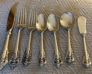 50pc Wallace Grand Baroque Sterling Silver Flatware Set 1886 grams of Sterling , 682 grams of sterling/steel