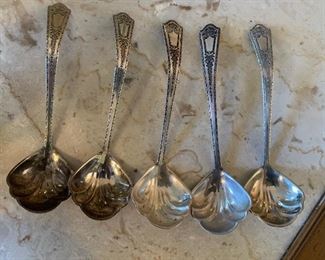5pc Manchester Sterling Silver Spoons Shell Ladle 5.75in L 82 grams