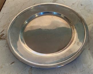 2pc Sterling Silver 8in Plates .5in H x 8in Diameter 262 grams