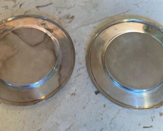 2pc Sterling Silver 8in Plates .5in H x 8in Diameter 262 grams