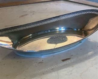 Sterling Silver pierced Serving Dish 1.75x 11.5x6in 220 grams