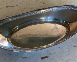 Sterling Silver pierced Serving Dish 1.75x 11.5x6in 220 grams