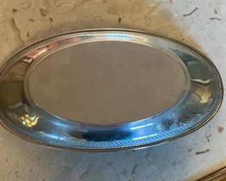 Sterling Silver pierced Serving Dish 1.75x 11.5x6in 220 grams