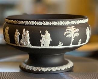 Wedgwood Jasperware Black Basalt 8in Imperial Centerpiece Bowl 5in H x 8.25in Diameter