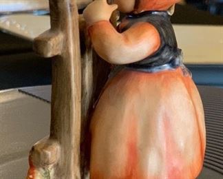 Hummel Figurine Signs of Spring 203 2/0 1948 4x3x2in