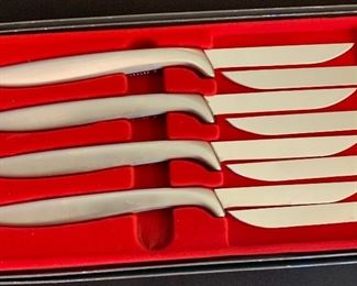 Gerber Miming 8 Steak Knives Unused 8.5in Long