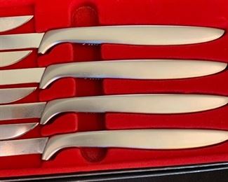 Gerber Miming 8 Steak Knives Unused 8.5in Long