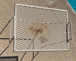3pc Vintage Wrought Iron Mesh Nesting Tables Largest 20 x 17 x 12 1/2 HxWxD