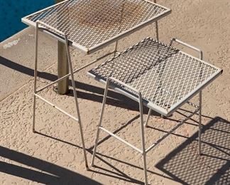 2pc Vintage Patio Nesting Tables