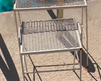 2pc Vintage Patio Nesting Tables