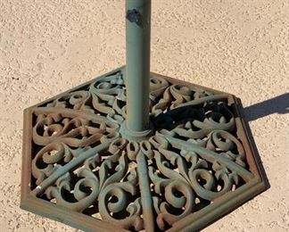 Heavy Vintage Cast Iron Polygon Patio Umbrella base 22 x 25 x 25 HxWxD