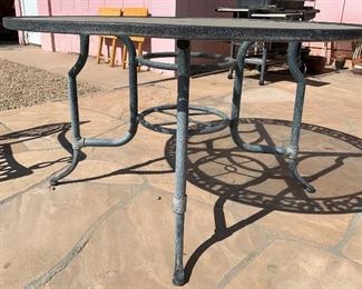 Aluminum Patio set Table w/ 4 Chairs 49 inch diameter