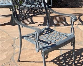 Aluminum Patio set Table w/ 4 Chairs 49 inch diameter