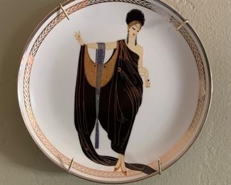 3pc Erte Plates Franklin Mint 8in diameter