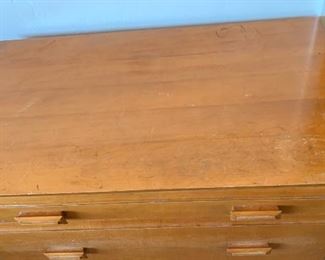 Vintage 5 Drawer Dresser 45x34x20in HxWxD