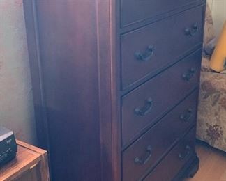Traditional Dark Wood 6-Drawer Dresser 58x40x20in HxWxD