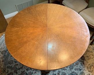 Vintage Walnut Drexel Heritage Dining Table w/ 6 Chairs Table: 30in H x 44in Diameter Comes with 2 18in Leaves HxWxD