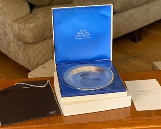 Franklin Mint Sterling Silver 1972 Mothers Day Plate Irene Spencer Mother & child 8in Diameter Plate 197 g sterling
