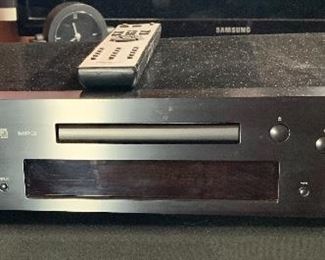 Onkyo C-7030 Audiophile CD Player