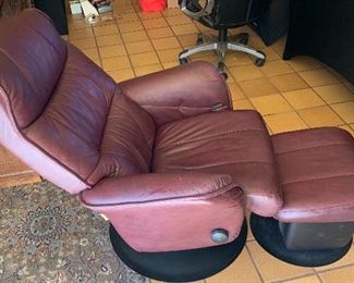 Dutailier Leather Recliner Chair Glider w/ Ottoman 42x36x28in HxWxD