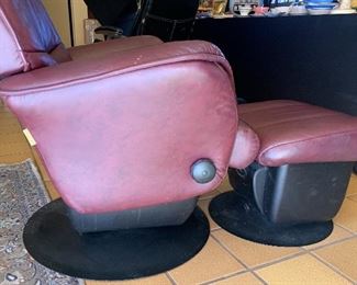Dutailier Leather Recliner Chair Glider w/ Ottoman 42x36x28in HxWxD