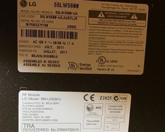 LG 55IN LED 1080P HD TV 55LW5600 33X51X15IN D (AT BASE) HxWxD