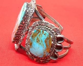 *Signed* Native American Vintage 3 stone Turquoise Sterling Silver Cuff Navajo 2in Thick SZ 6.5in