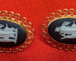Wedgewood Black Jasperware Brooch & Earrings Cameo Brooch: 1.75 x 1.25in