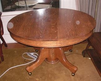Oak dining table