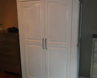 Armoire